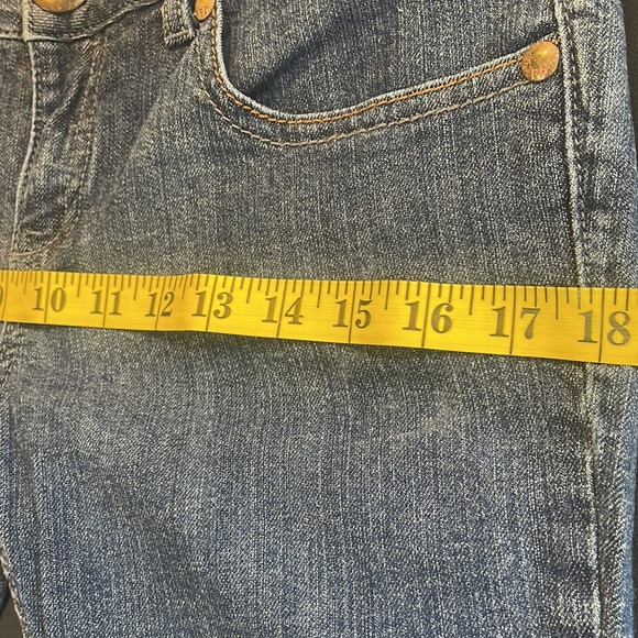 Free People zipper ankle jeans, Blue Denim, Size 30, 28 inseam - Picture 7 of 11